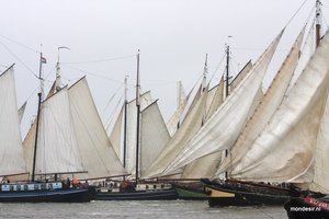 Vrouwenpower brengt ons tegen wind en tij naar Terschelling