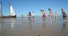 Zeilen met school naar het Wad of Amsterdam